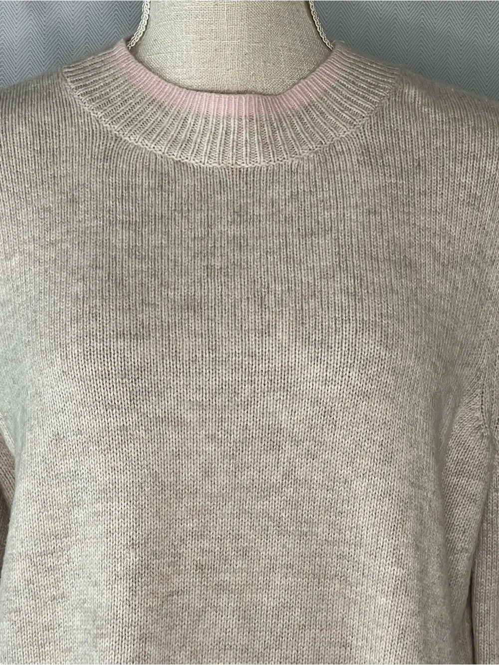 Boden Sweater Fife Pullover Mock Neckline Beige with Pink Trim L - Picture 3 of 8